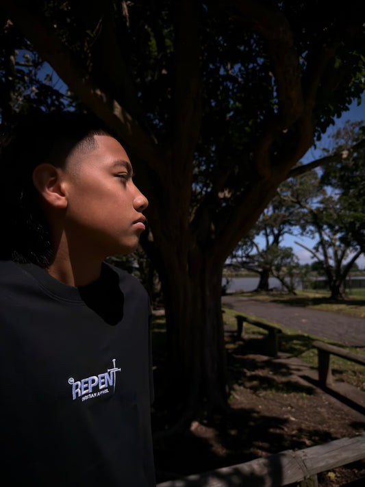 MRK1:15 White Embroidered Black Classic Tee