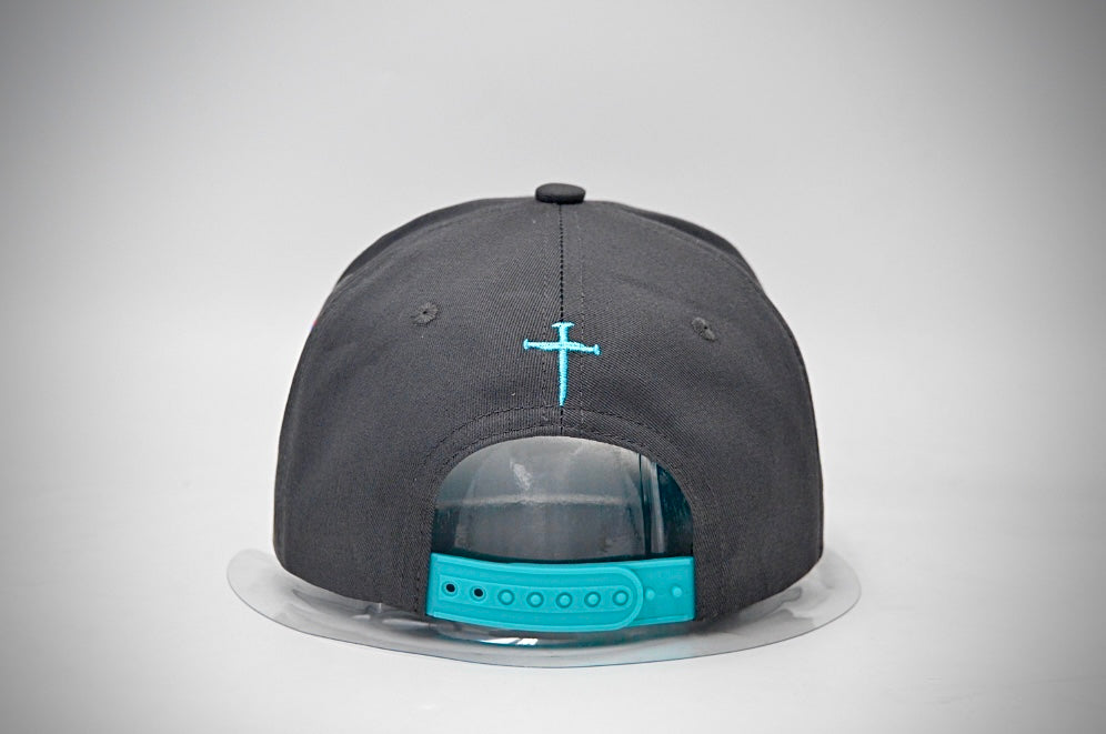 Grey & Terquoise Metanoeō 5 Panel snap back cap
