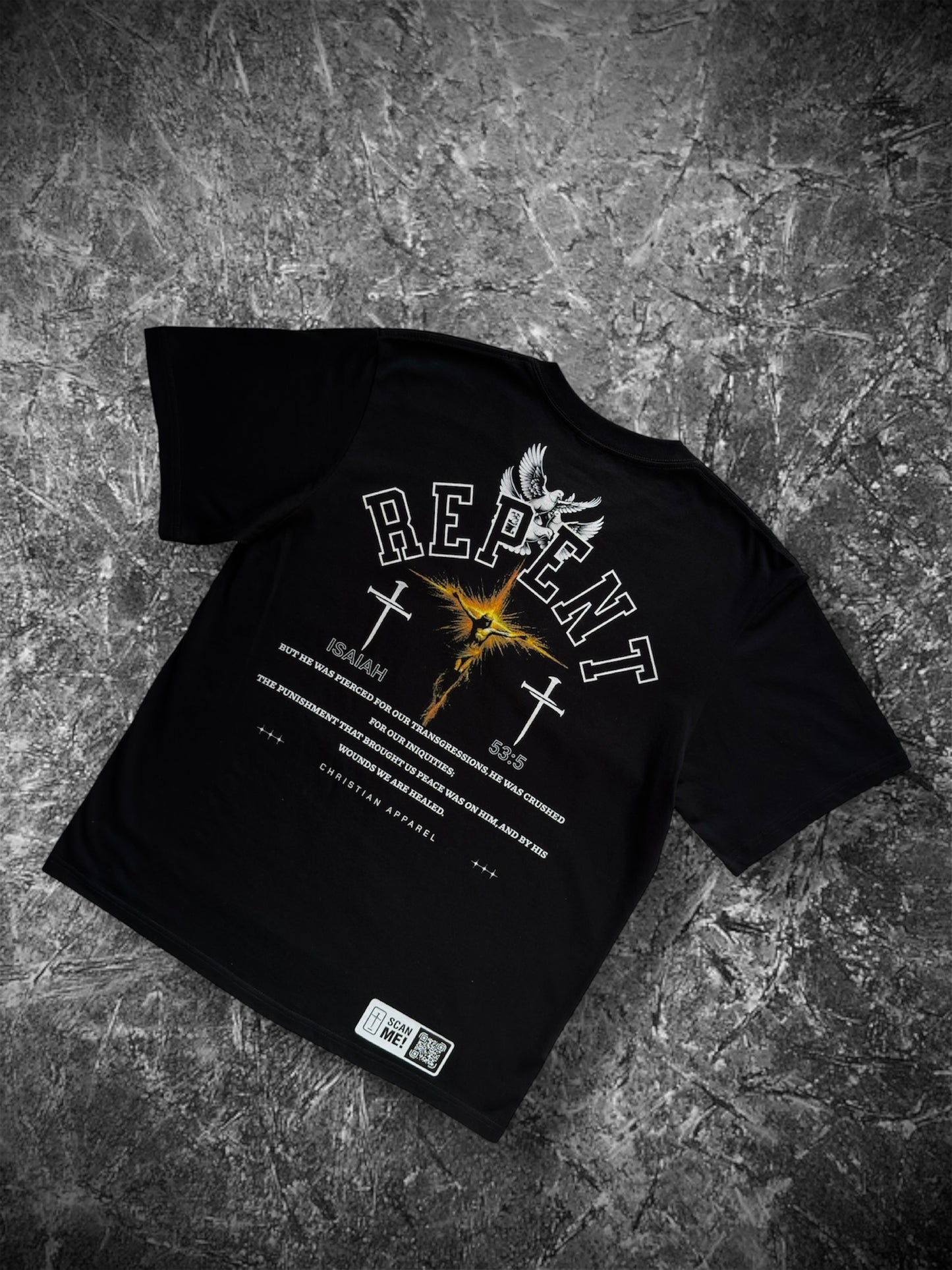 ISA53:5 Black & Gold classic Tee