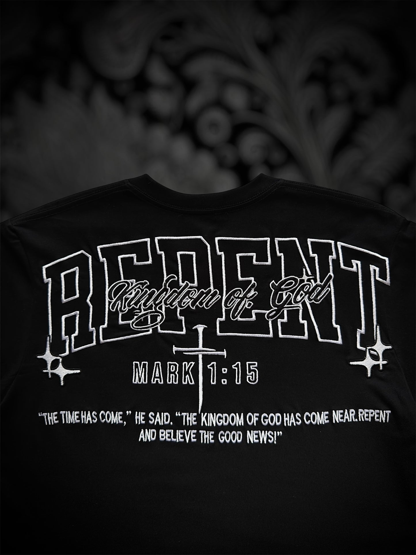 MRK1:15 White Embroidered Black Classic Tee